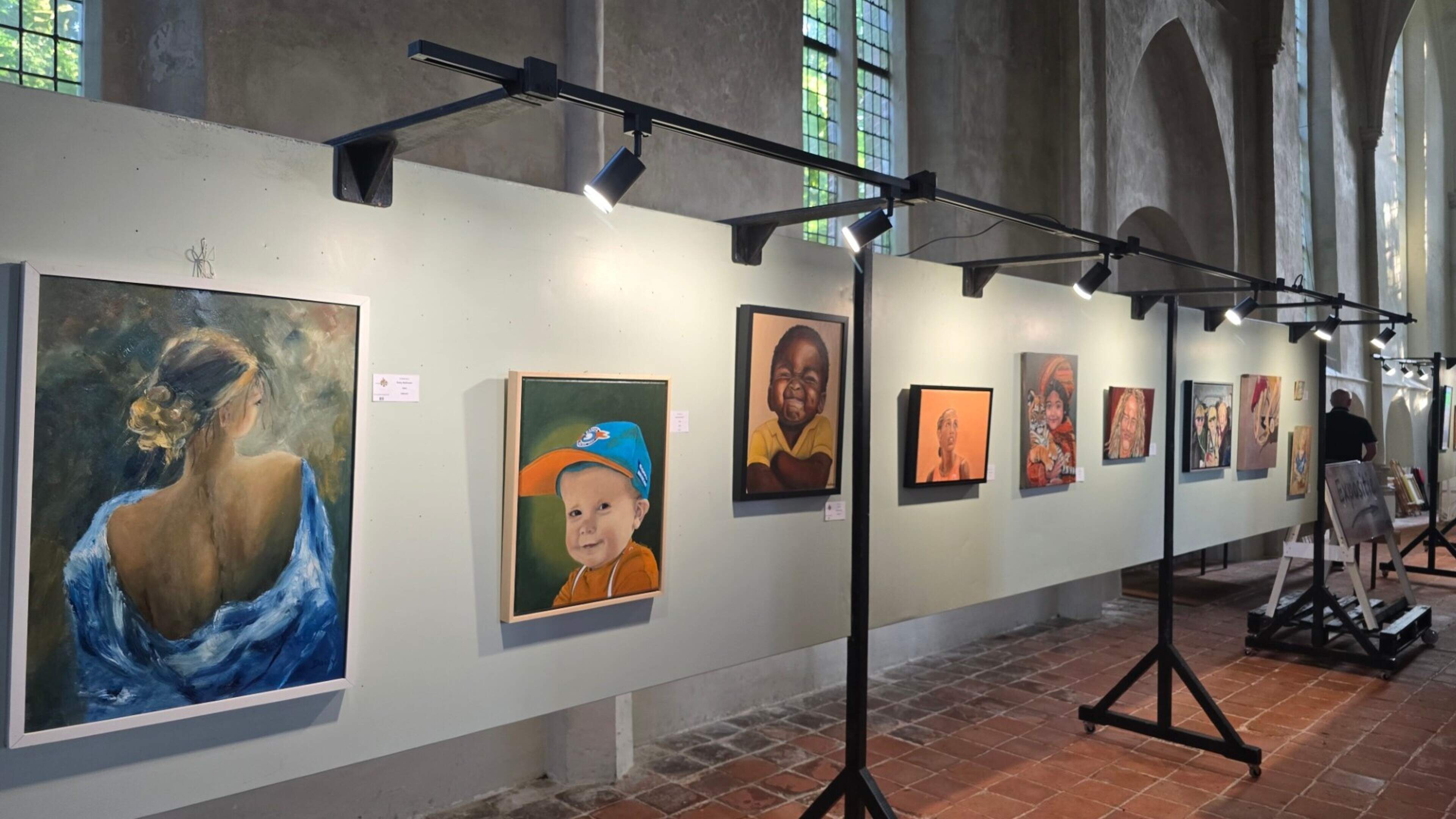 Schilderskring Diever exposeert in de Pancratiuskerk