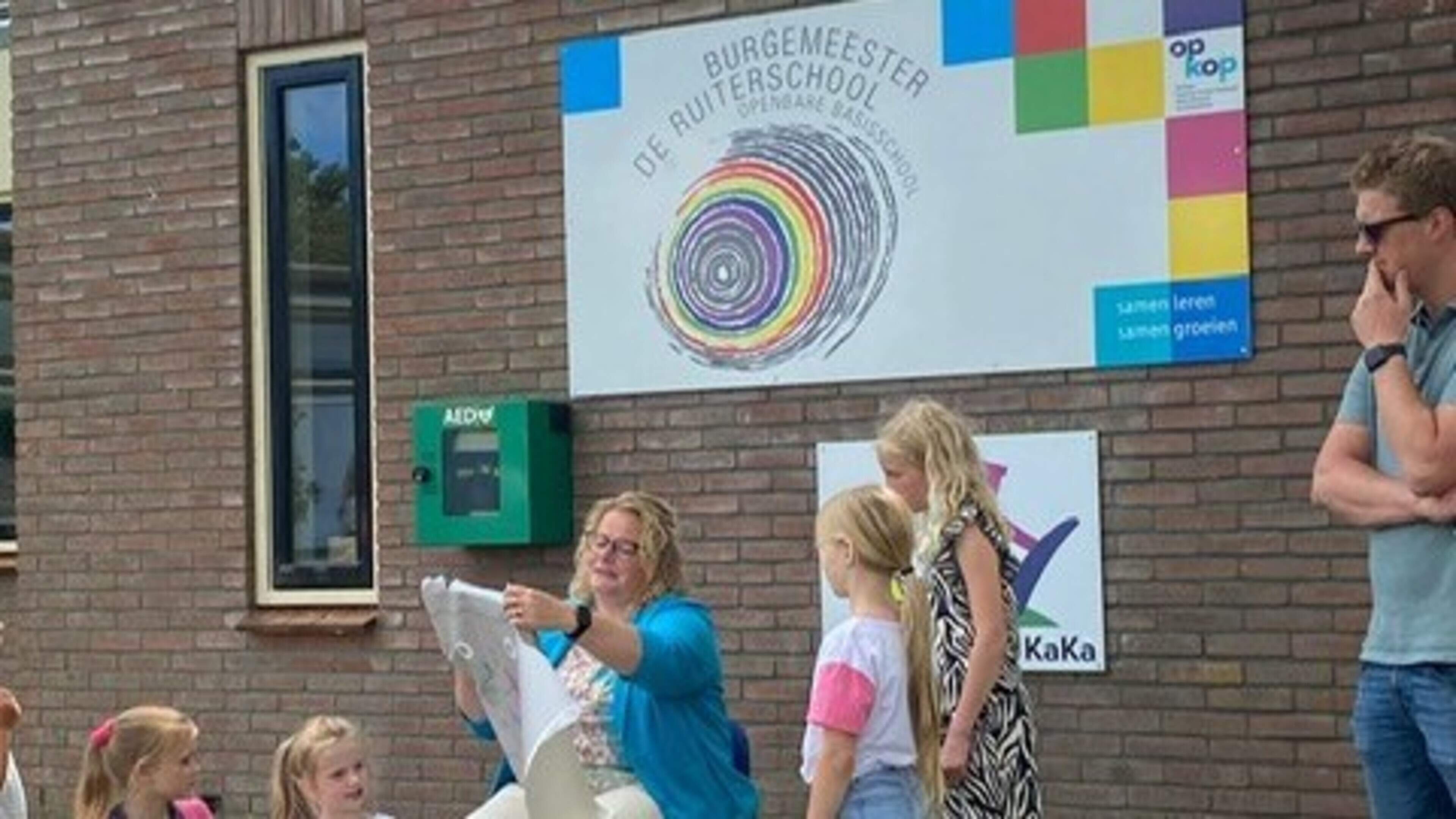 Juf Jolanda Doze verlaat na 12 jaar Burgemeester De Ruiterschool in Kuinre.
