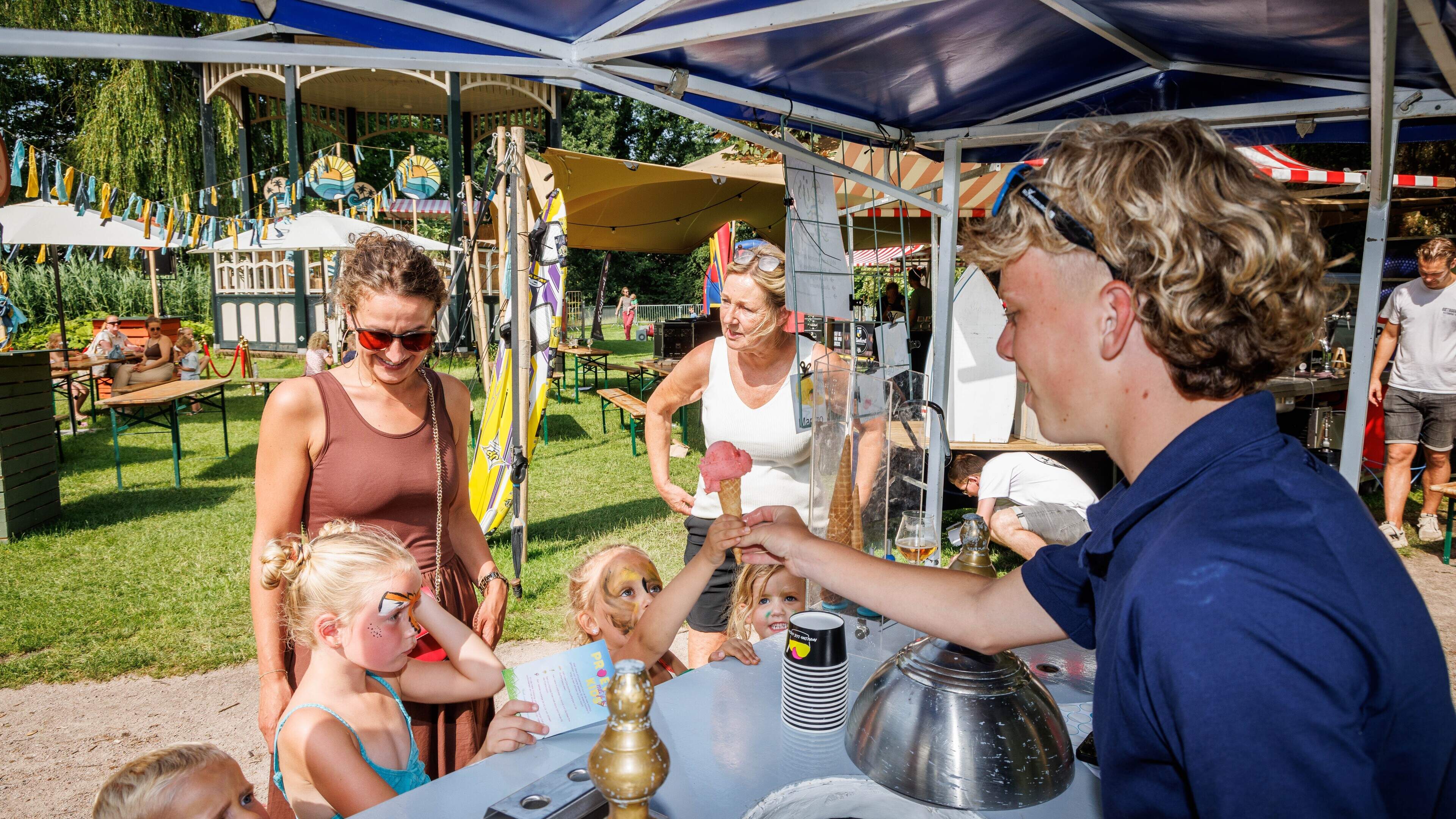 Zonnige editie Proeven met je Kids drukbezocht | Foto’s